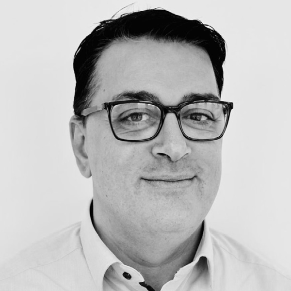 Portrait von Serkan Lorenz