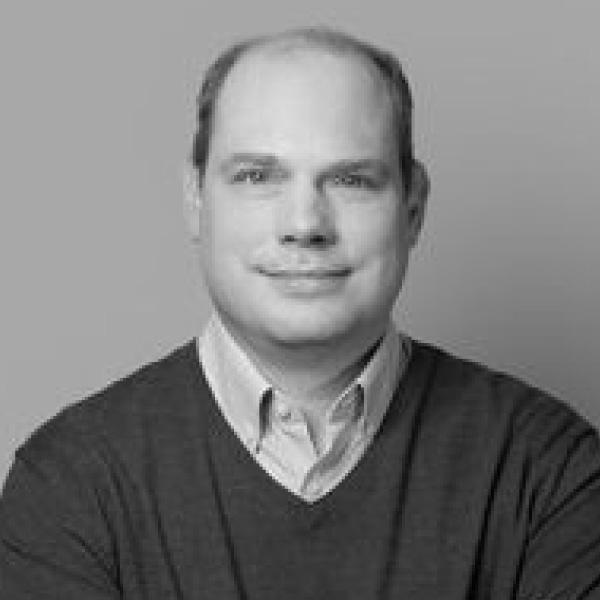 Portrait von Simon Menke